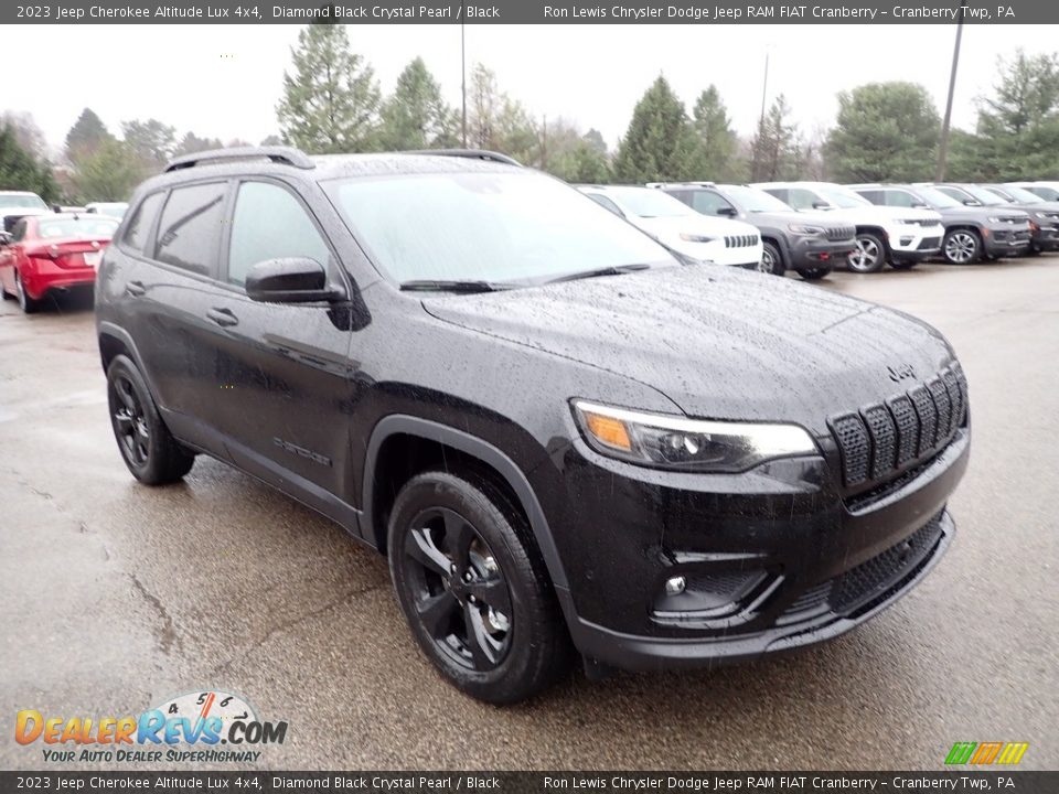 2023 Jeep Cherokee Altitude Lux 4x4 Diamond Black Crystal Pearl / Black Photo #7