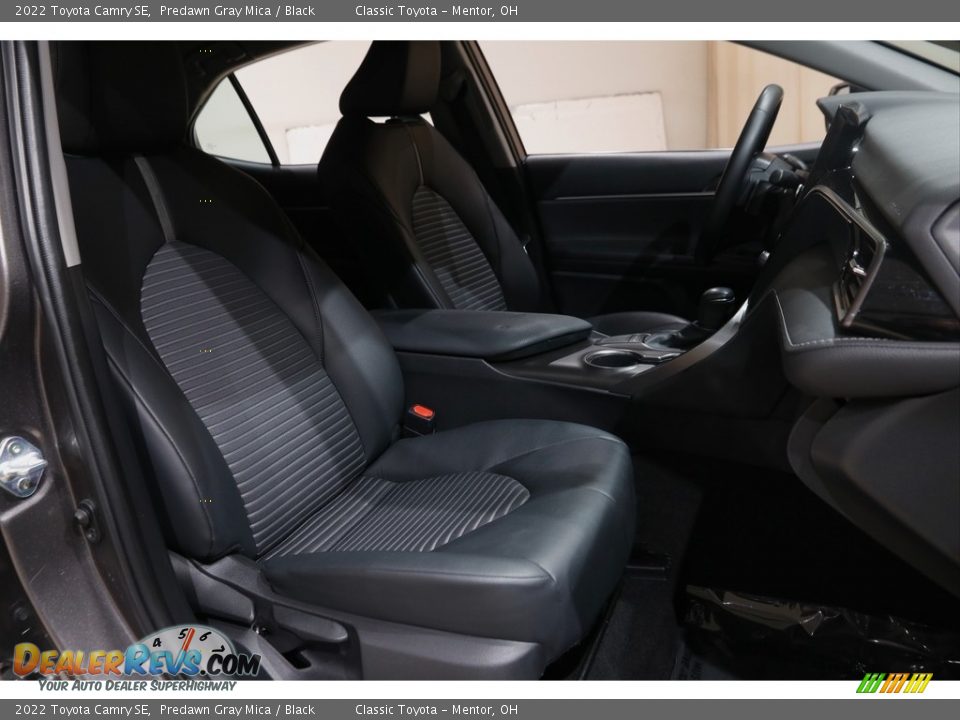 2022 Toyota Camry SE Predawn Gray Mica / Black Photo #14