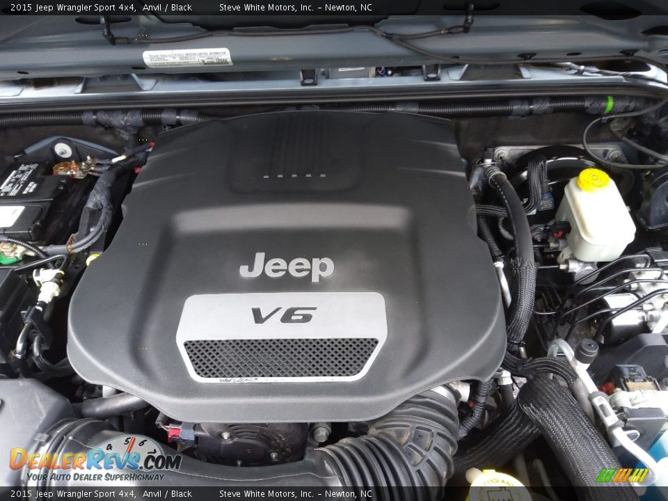 2015 Jeep Wrangler Sport 4x4 Anvil / Black Photo #10