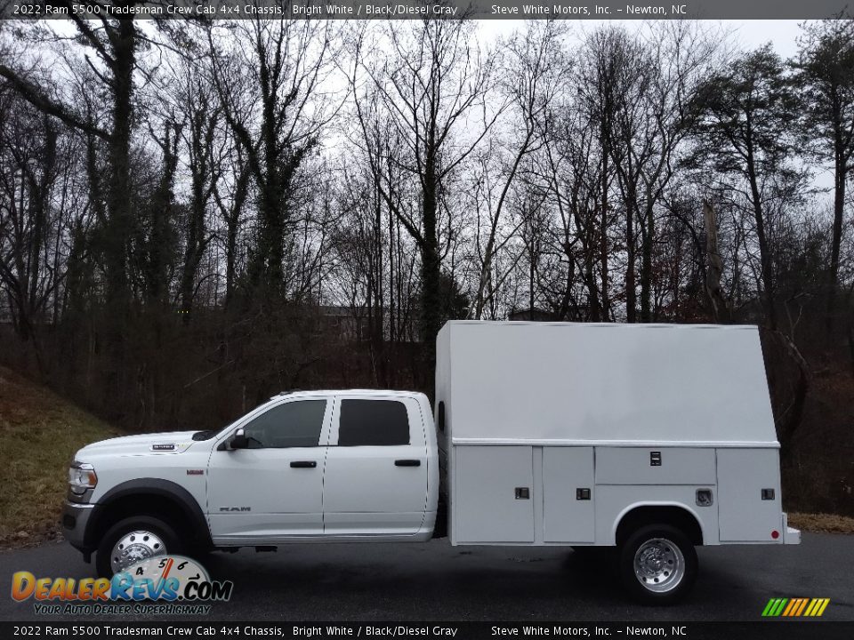 2022 Ram 5500 Tradesman Crew Cab 4x4 Chassis Bright White / Black/Diesel Gray Photo #1