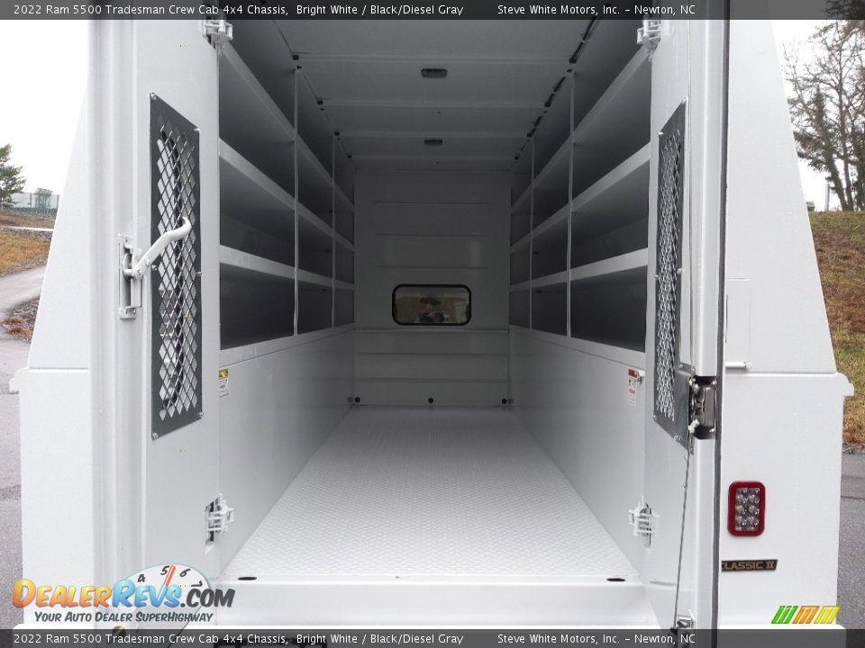 2022 Ram 5500 Tradesman Crew Cab 4x4 Chassis Bright White / Black/Diesel Gray Photo #9