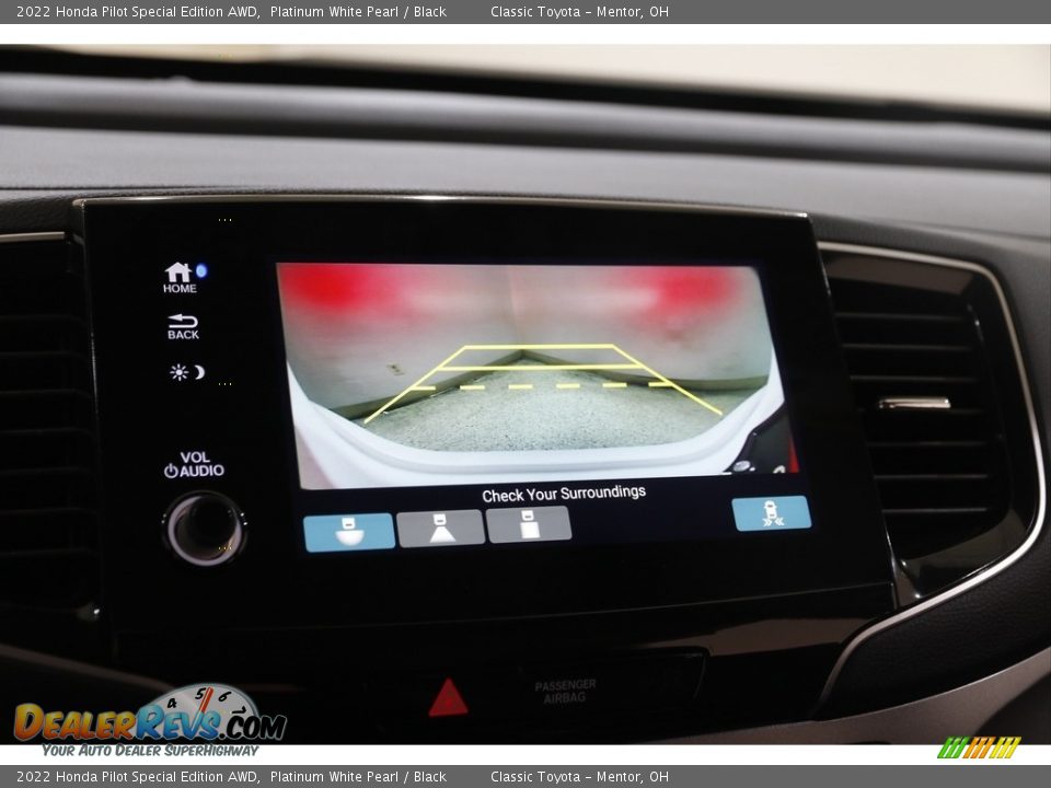 2022 Honda Pilot Special Edition AWD Platinum White Pearl / Black Photo #14