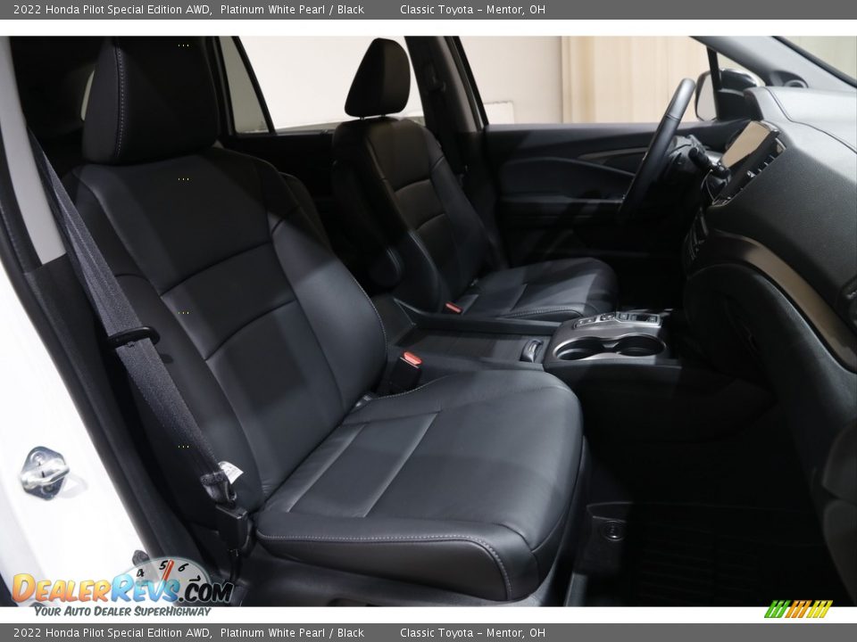 2022 Honda Pilot Special Edition AWD Platinum White Pearl / Black Photo #18