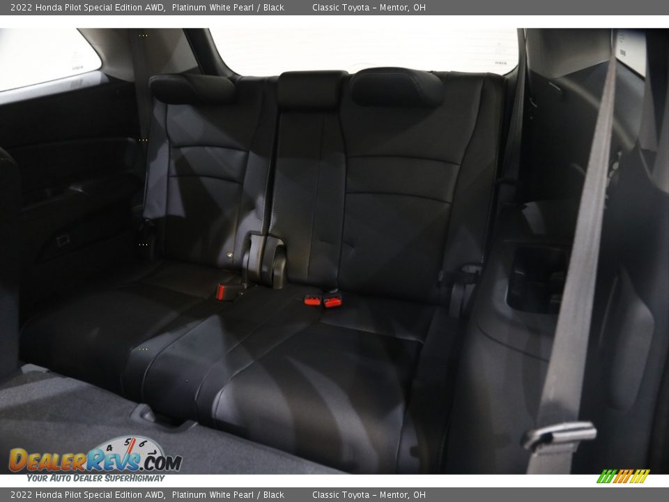 2022 Honda Pilot Special Edition AWD Platinum White Pearl / Black Photo #21