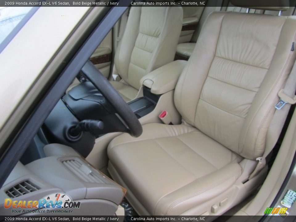 2009 Honda Accord EX-L V6 Sedan Bold Beige Metallic / Ivory Photo #17