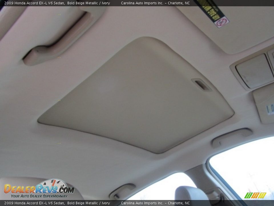 2009 Honda Accord EX-L V6 Sedan Bold Beige Metallic / Ivory Photo #22