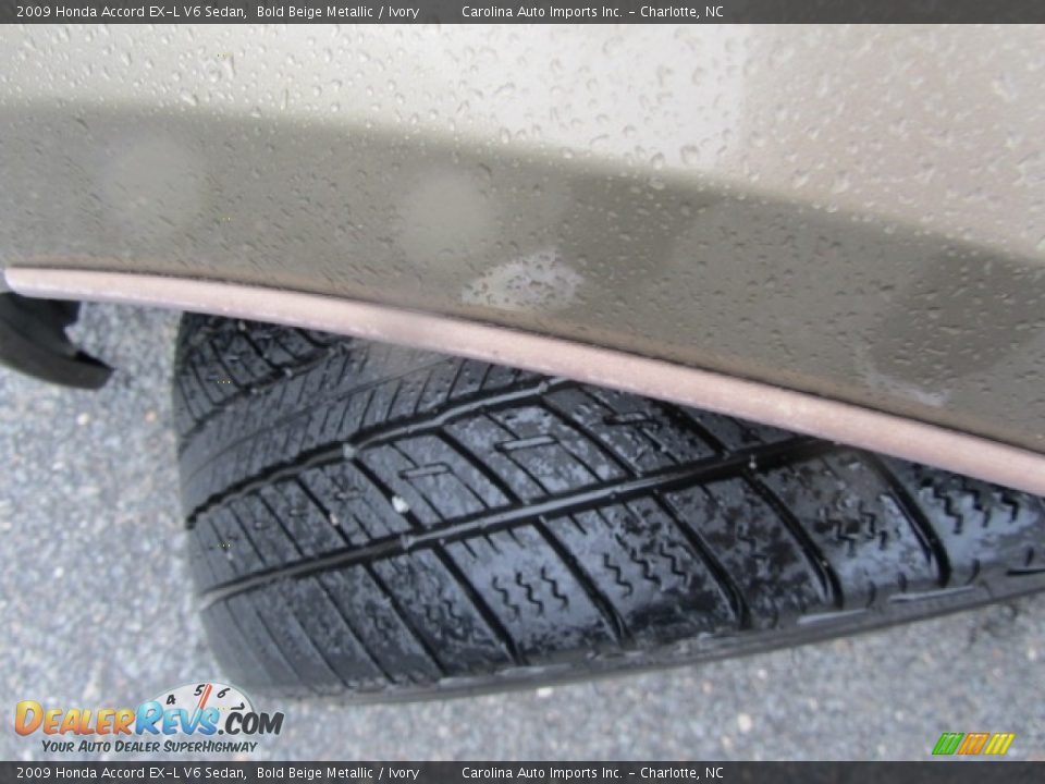2009 Honda Accord EX-L V6 Sedan Bold Beige Metallic / Ivory Photo #26