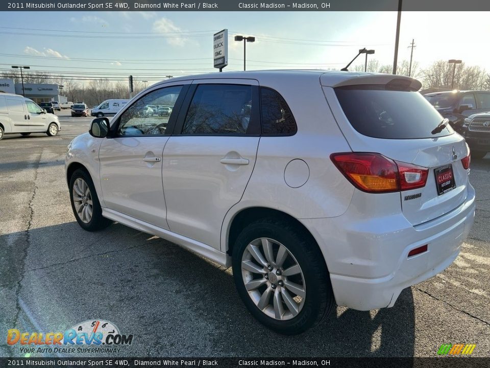 2011 Mitsubishi Outlander Sport SE 4WD Diamond White Pearl / Black Photo #2