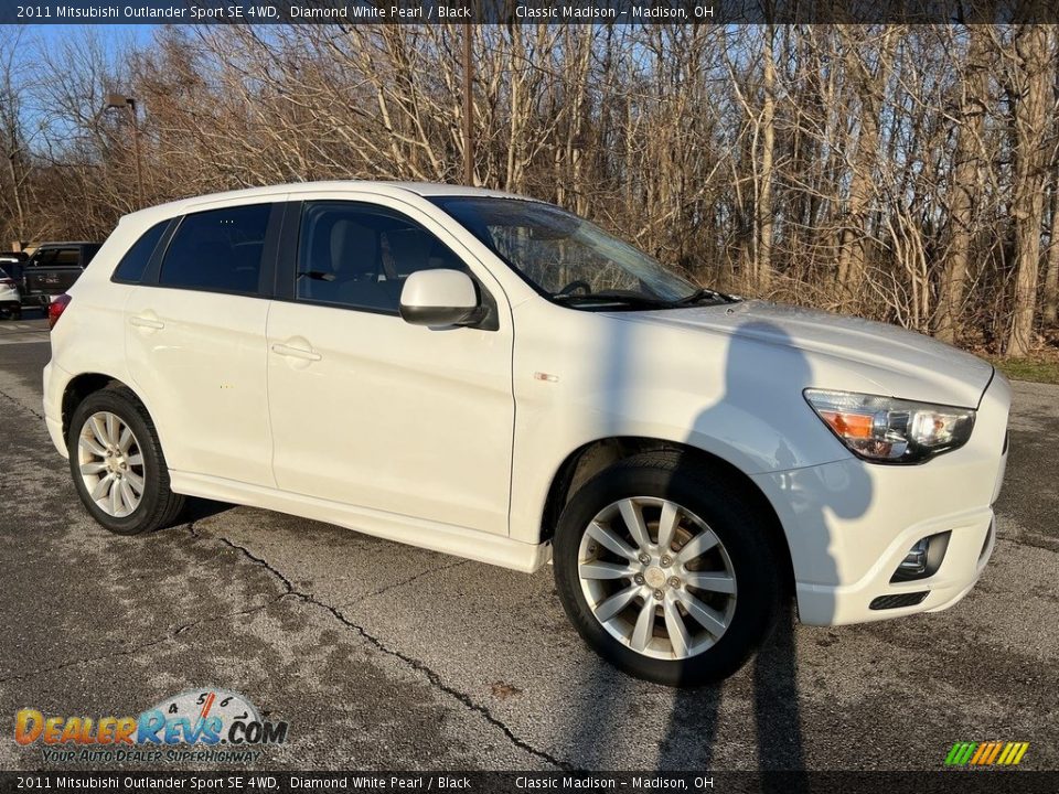 2011 Mitsubishi Outlander Sport SE 4WD Diamond White Pearl / Black Photo #4
