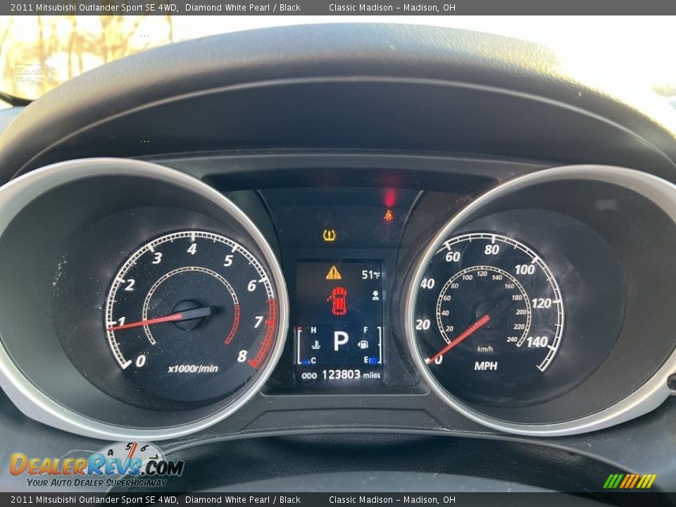 2011 Mitsubishi Outlander Sport SE 4WD Diamond White Pearl / Black Photo #10
