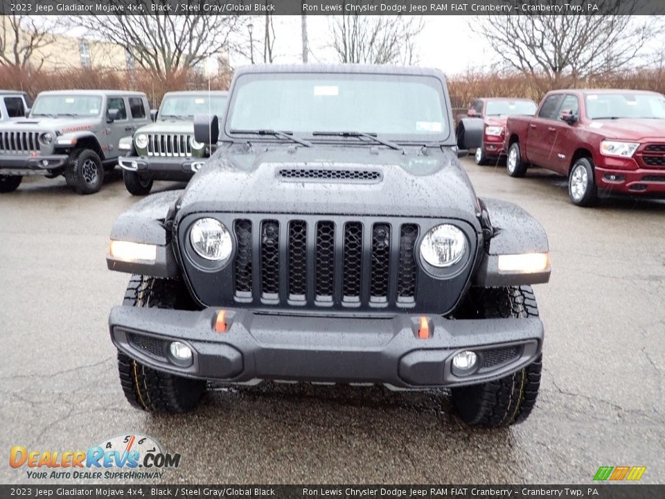 2023 Jeep Gladiator Mojave 4x4 Black / Steel Gray/Global Black Photo #8