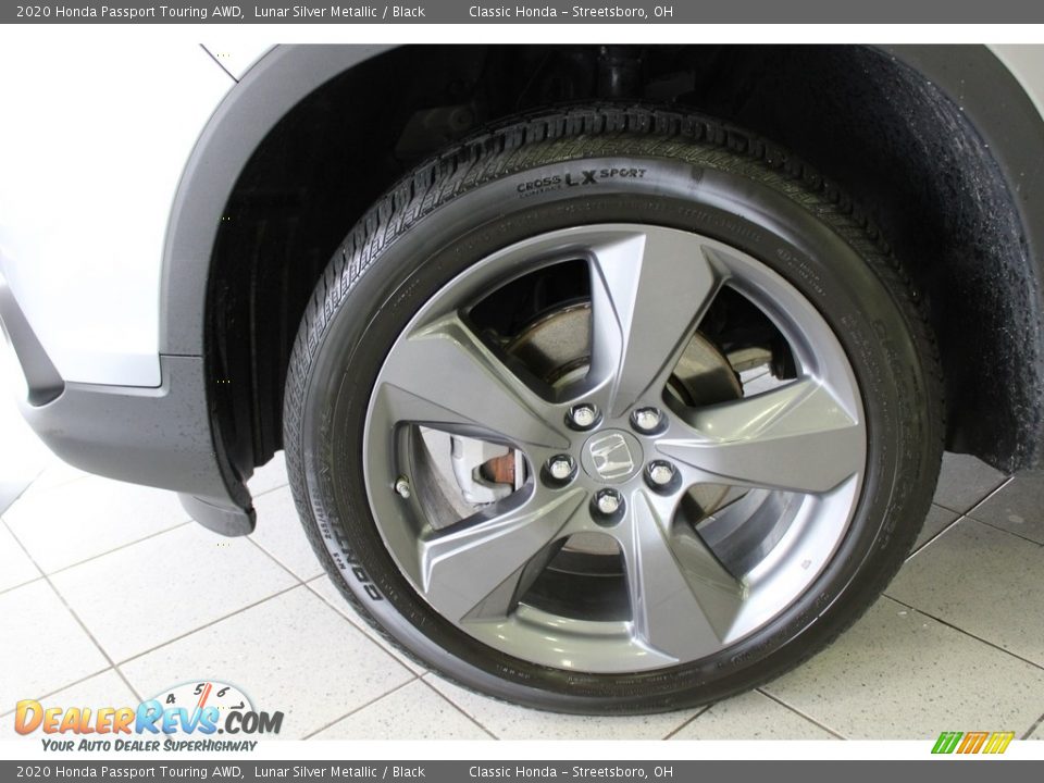2020 Honda Passport Touring AWD Lunar Silver Metallic / Black Photo #5