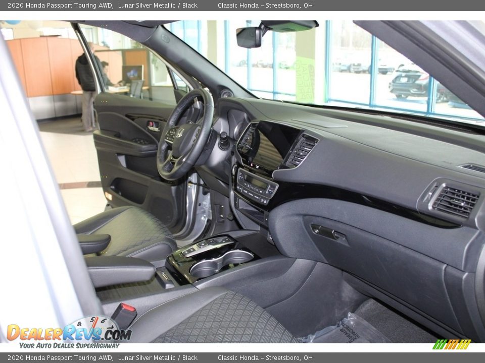 2020 Honda Passport Touring AWD Lunar Silver Metallic / Black Photo #15