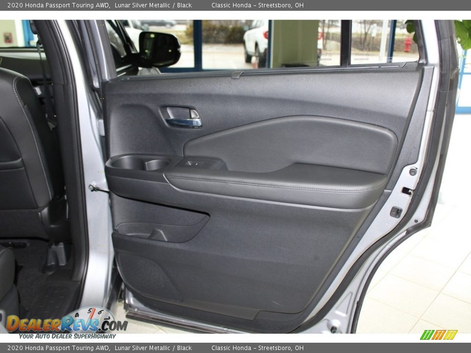 2020 Honda Passport Touring AWD Lunar Silver Metallic / Black Photo #18