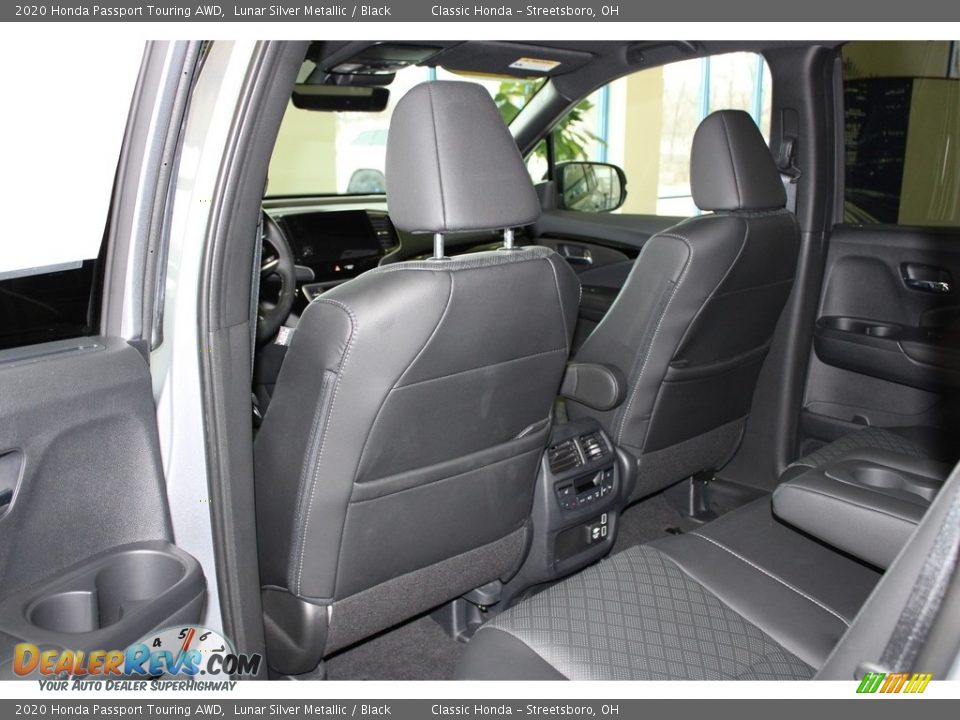 2020 Honda Passport Touring AWD Lunar Silver Metallic / Black Photo #24