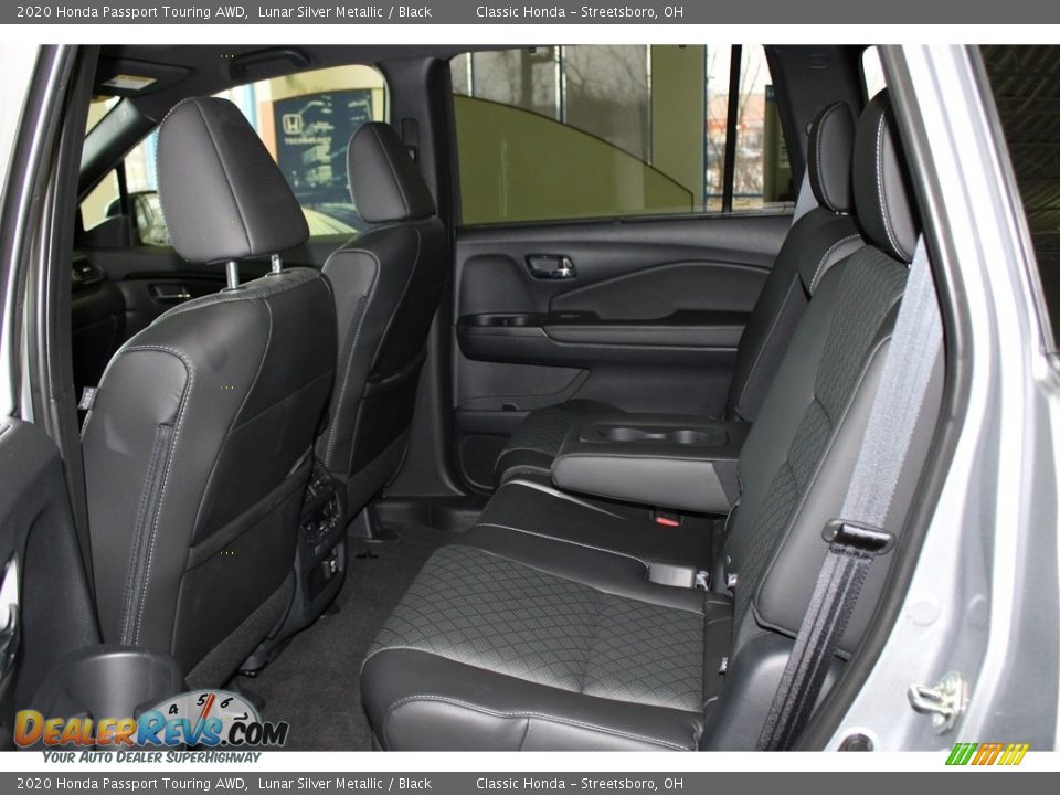 2020 Honda Passport Touring AWD Lunar Silver Metallic / Black Photo #25