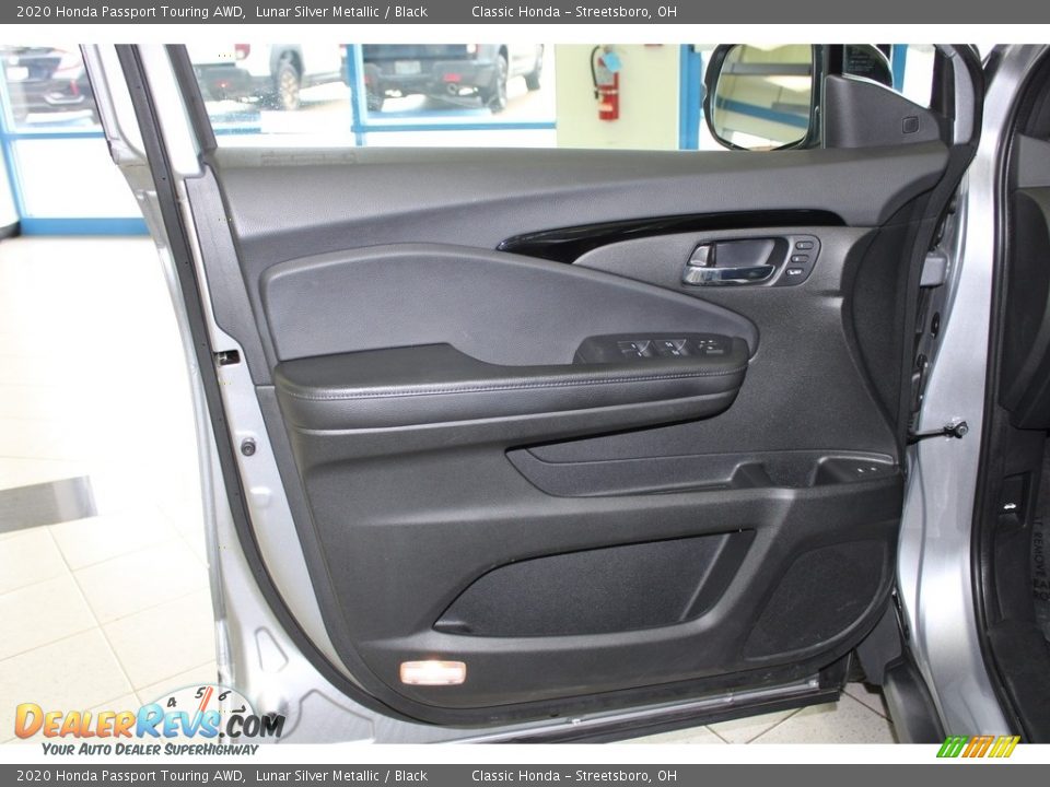 2020 Honda Passport Touring AWD Lunar Silver Metallic / Black Photo #26