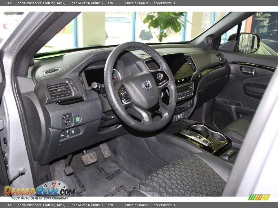 2020 Honda Passport Touring AWD Lunar Silver Metallic / Black Photo #27