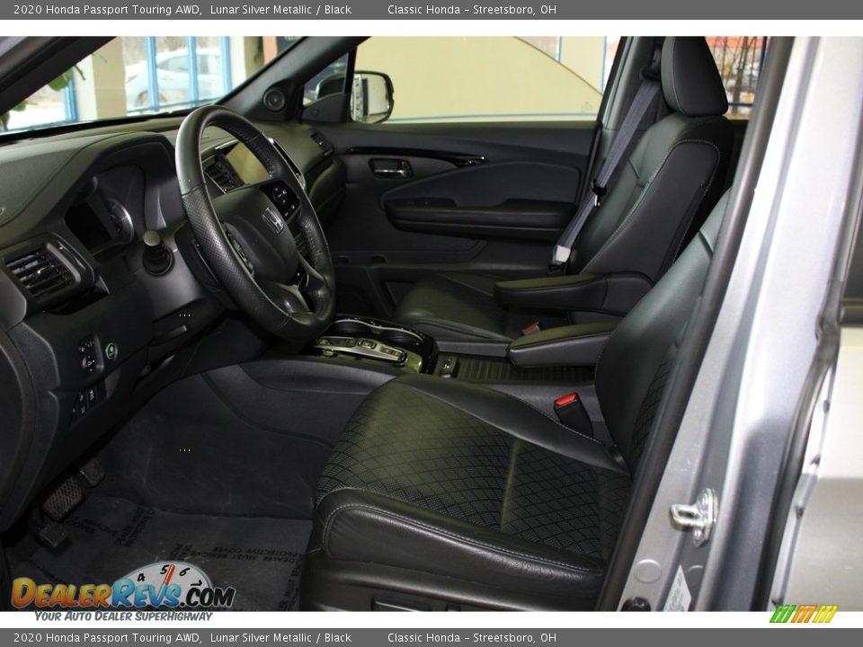 2020 Honda Passport Touring AWD Lunar Silver Metallic / Black Photo #28