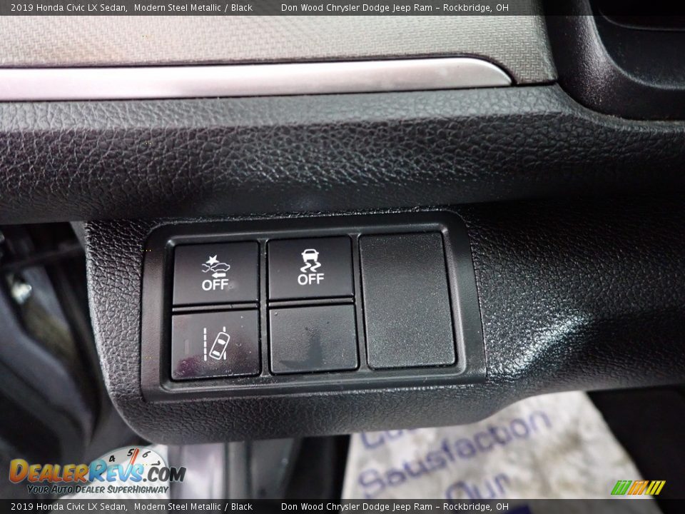 2019 Honda Civic LX Sedan Modern Steel Metallic / Black Photo #15