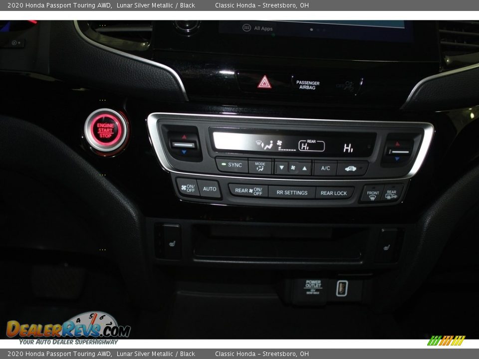 2020 Honda Passport Touring AWD Lunar Silver Metallic / Black Photo #35
