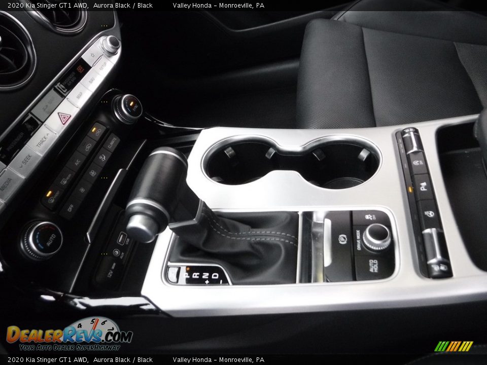 2020 Kia Stinger GT1 AWD Shifter Photo #18