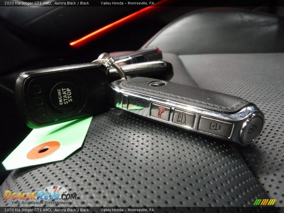 Keys of 2020 Kia Stinger GT1 AWD Photo #35