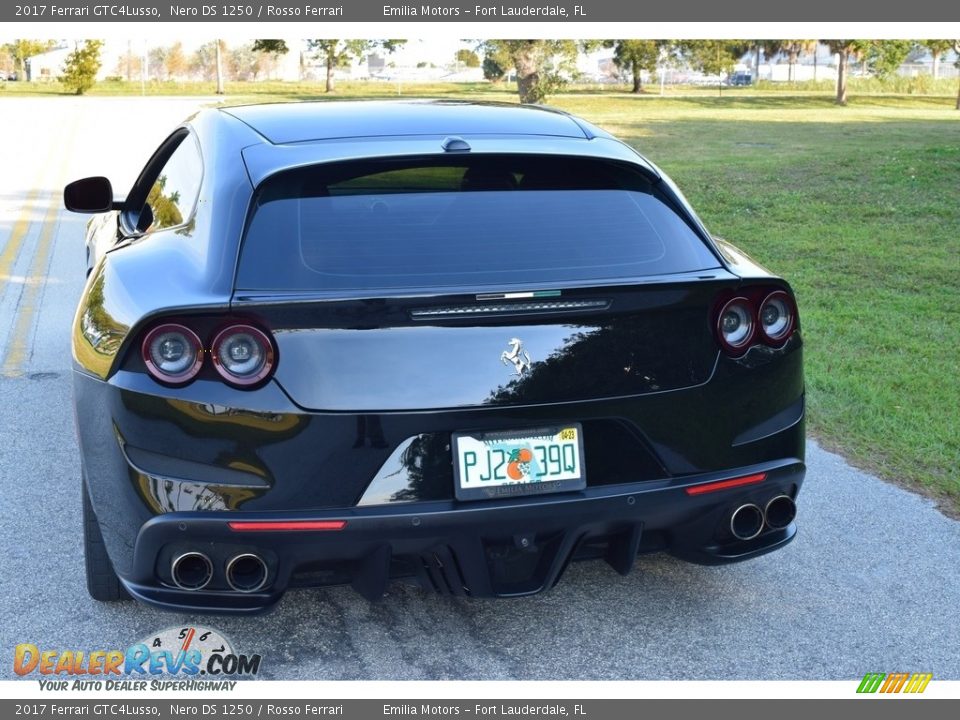 2017 Ferrari GTC4Lusso Nero DS 1250 / Rosso Ferrari Photo #20