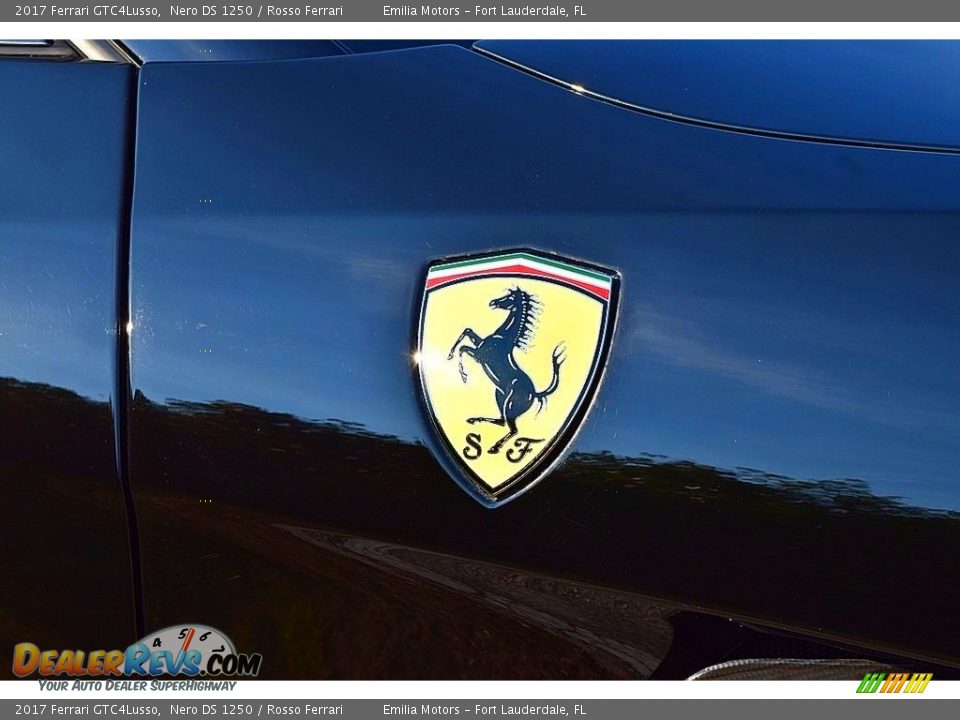 2017 Ferrari GTC4Lusso  Logo Photo #22