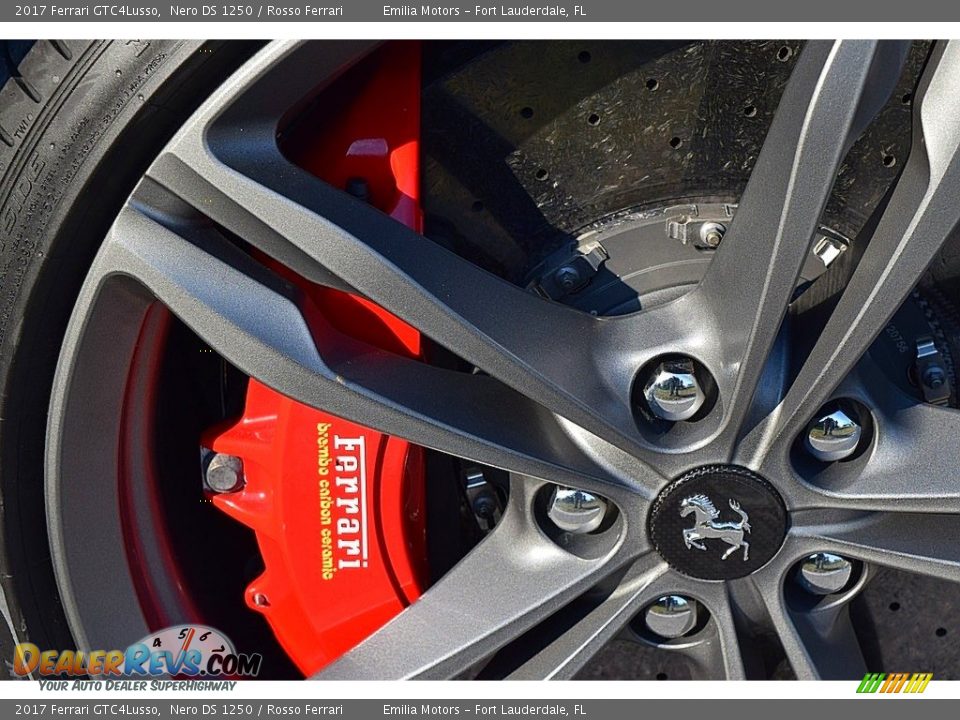 2017 Ferrari GTC4Lusso  Wheel Photo #28