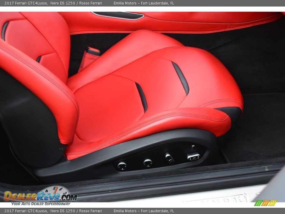 Front Seat of 2017 Ferrari GTC4Lusso  Photo #40