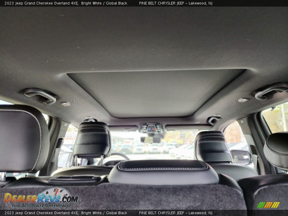 Sunroof of 2023 Jeep Grand Cherokee Overland 4XE Photo #7