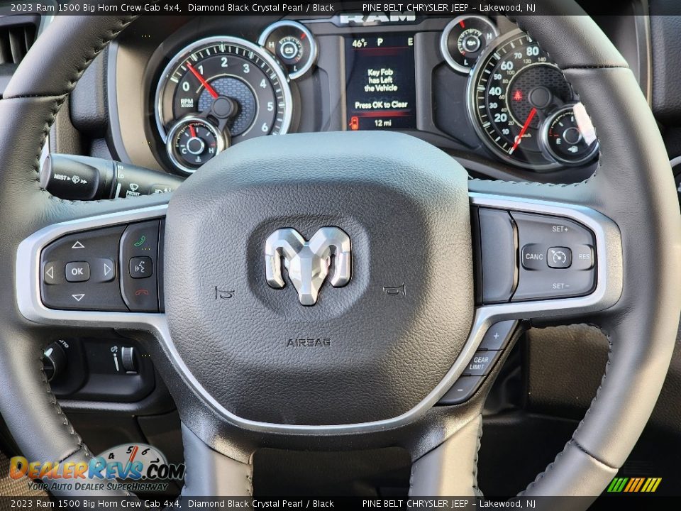 2023 Ram 1500 Big Horn Crew Cab 4x4 Diamond Black Crystal Pearl / Black Photo #9