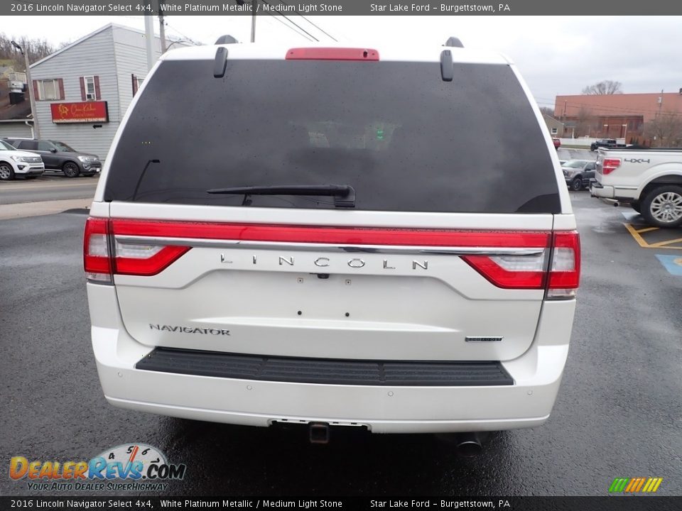 2016 Lincoln Navigator Select 4x4 White Platinum Metallic / Medium Light Stone Photo #4