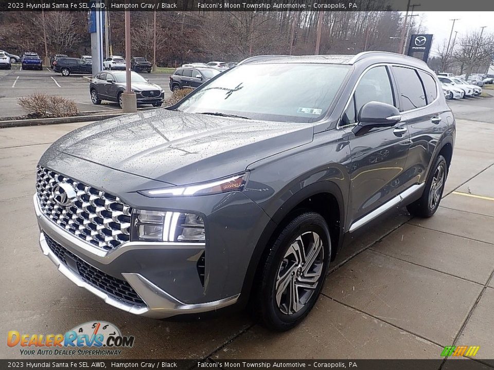 Front 3/4 View of 2023 Hyundai Santa Fe SEL AWD Photo #7