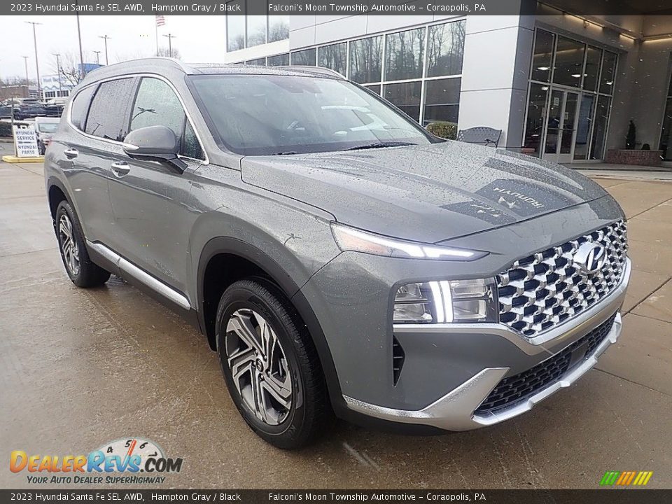 Front 3/4 View of 2023 Hyundai Santa Fe SEL AWD Photo #9