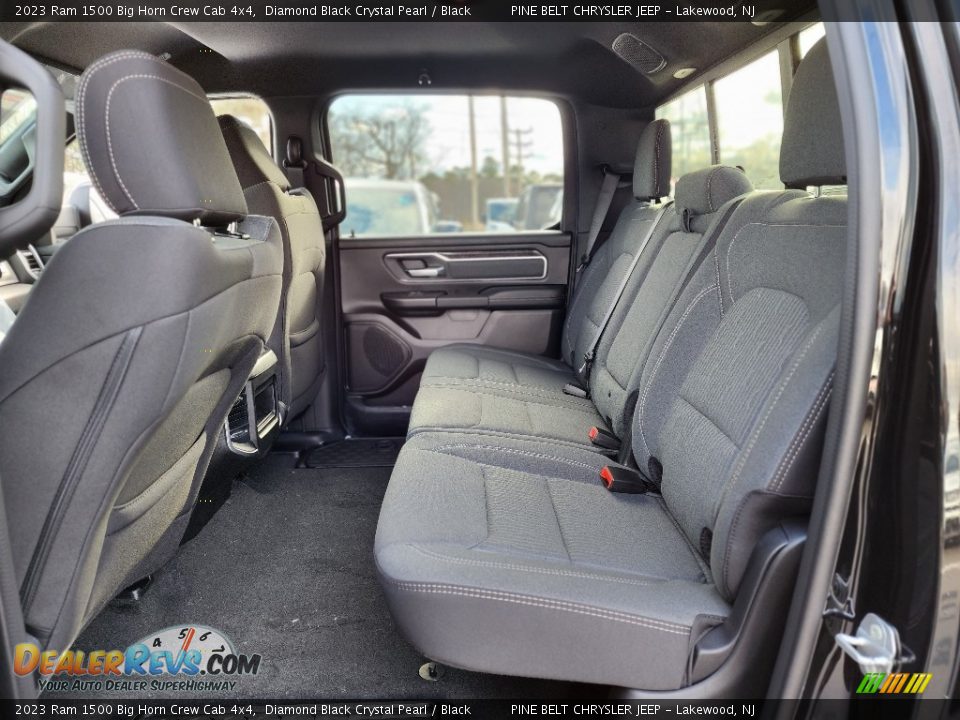 2023 Ram 1500 Big Horn Crew Cab 4x4 Diamond Black Crystal Pearl / Black Photo #13
