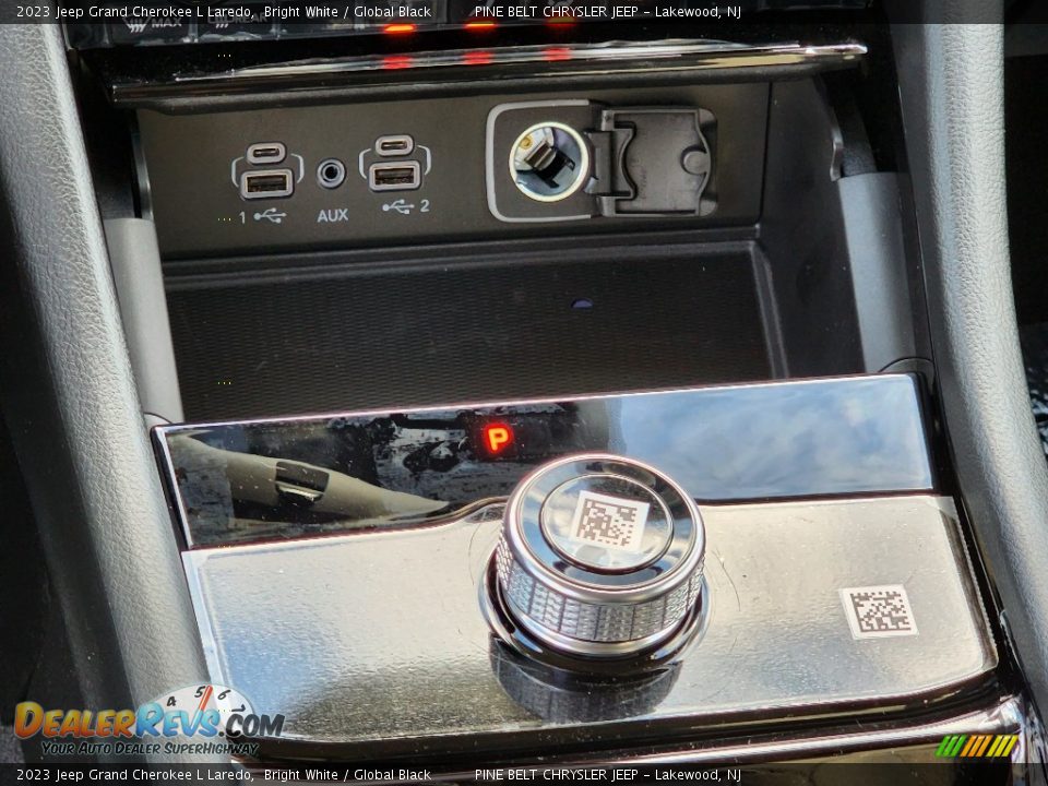 Controls of 2023 Jeep Grand Cherokee L Laredo Photo #13