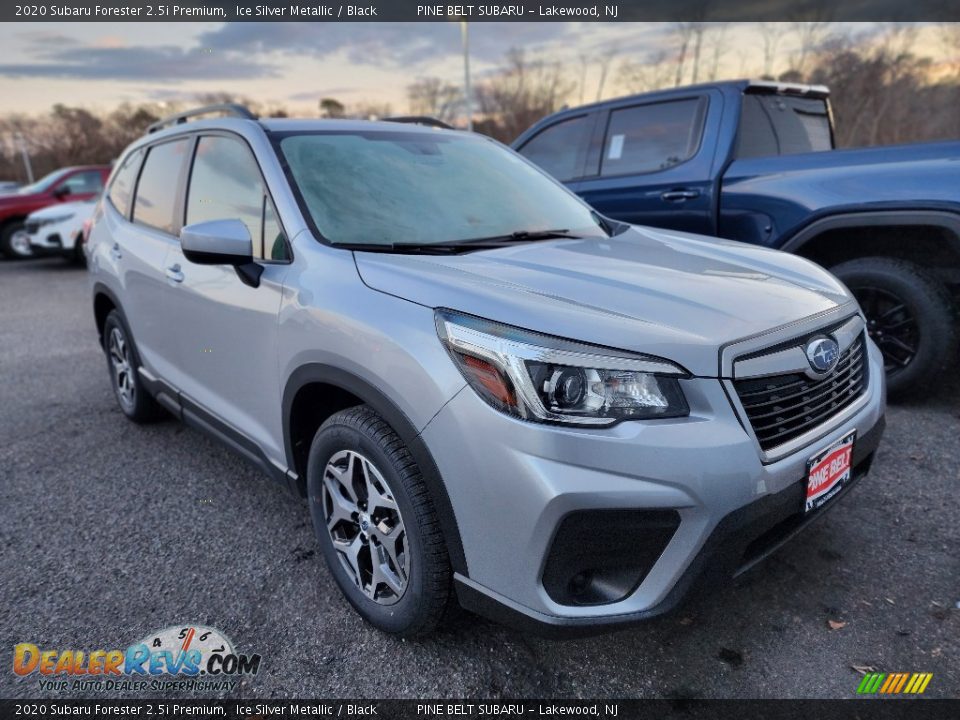 2020 Subaru Forester 2.5i Premium Ice Silver Metallic / Black Photo #2
