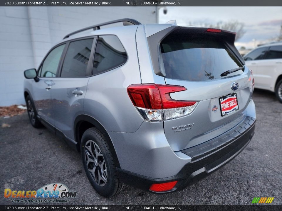 2020 Subaru Forester 2.5i Premium Ice Silver Metallic / Black Photo #6