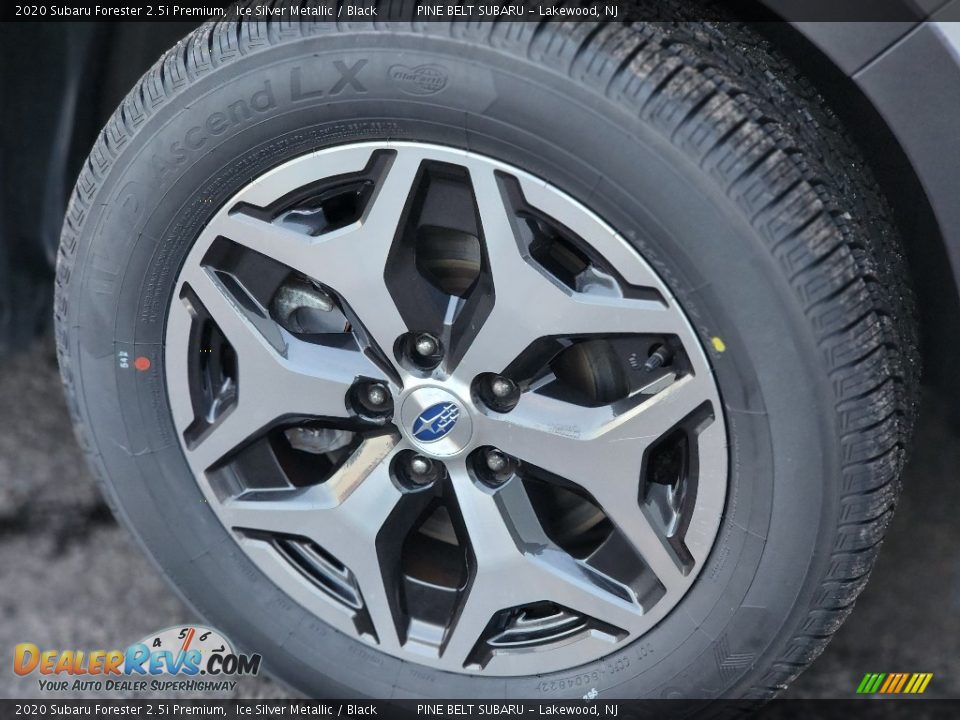 2020 Subaru Forester 2.5i Premium Ice Silver Metallic / Black Photo #7