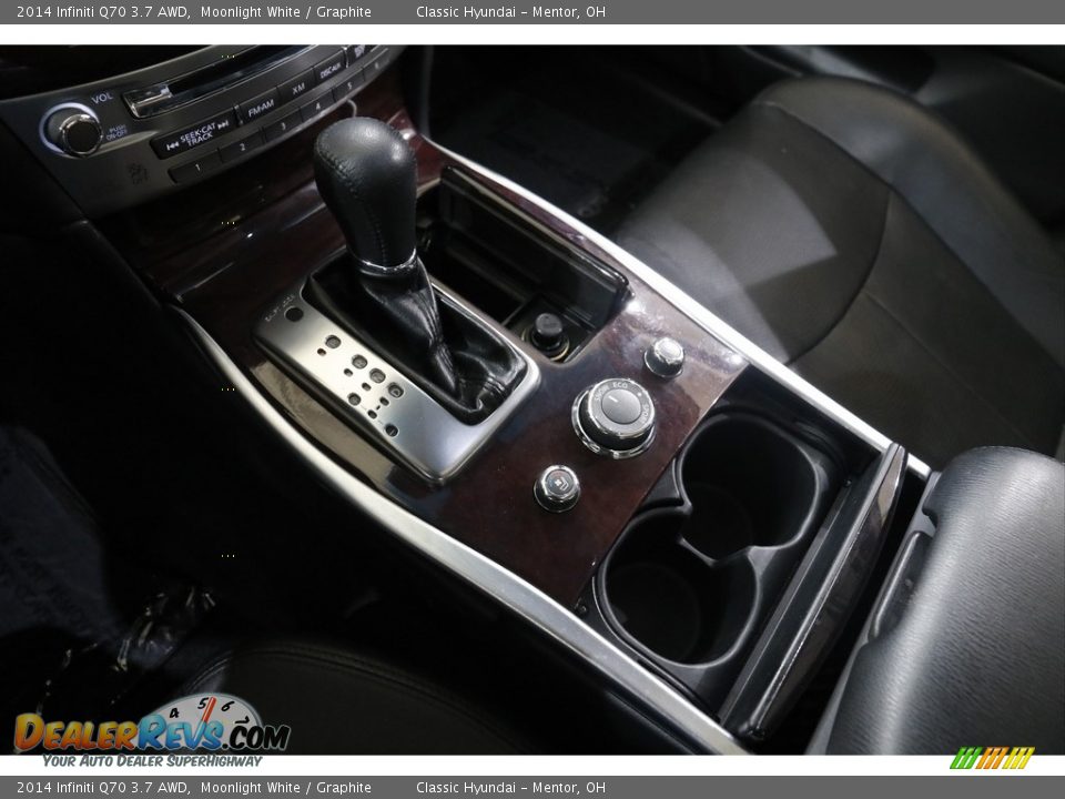 2014 Infiniti Q70 3.7 AWD Shifter Photo #15