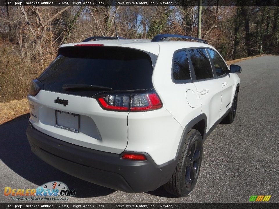 Bright White 2023 Jeep Cherokee Altitude Lux 4x4 Photo #6