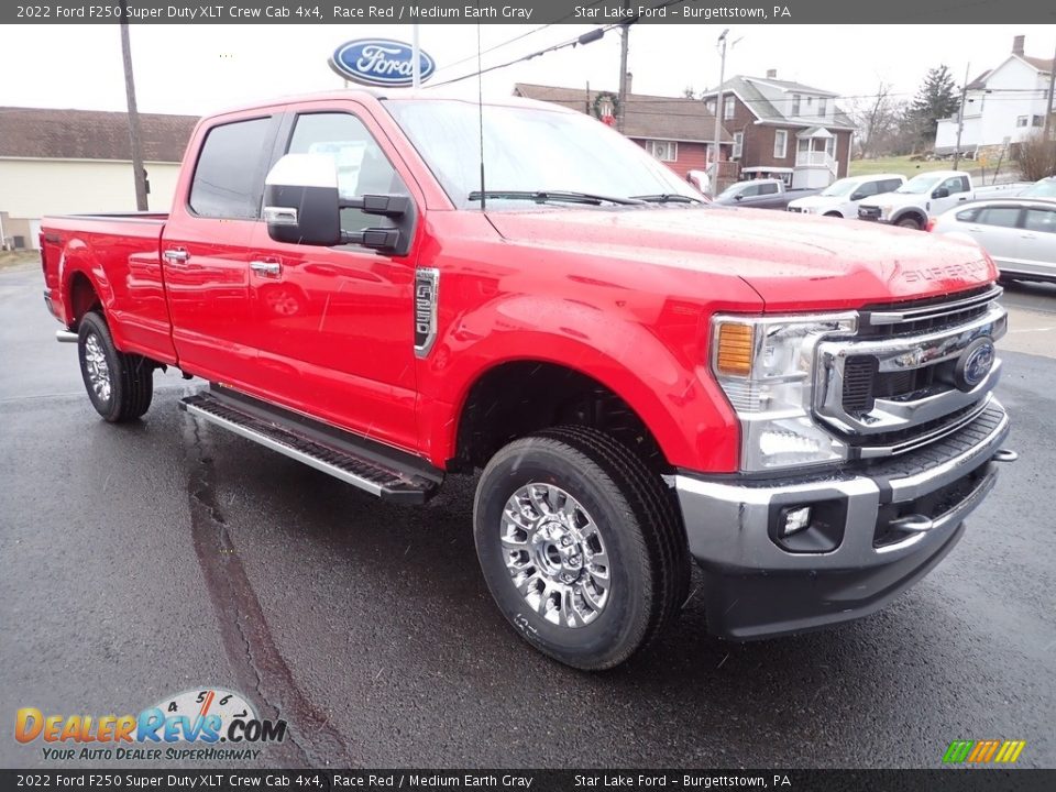 2022 Ford F250 Super Duty XLT Crew Cab 4x4 Race Red / Medium Earth Gray Photo #7