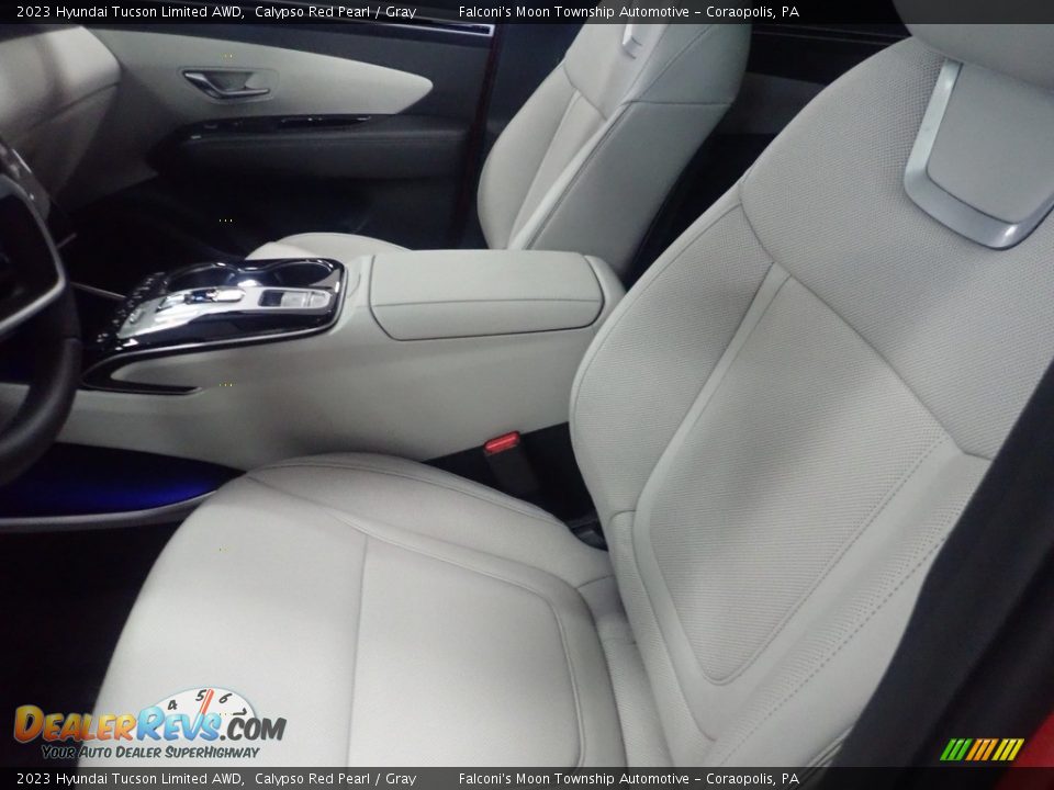 Front Seat of 2023 Hyundai Tucson Limited AWD Photo #10