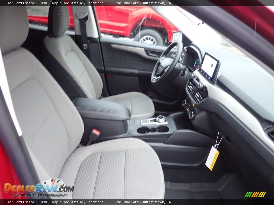 Front Seat of 2022 Ford Escape SE 4WD Photo #9