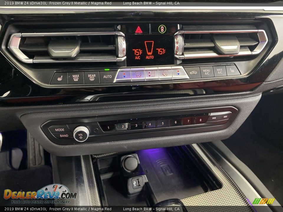 Controls of 2019 BMW Z4 sDrive30i Photo #25