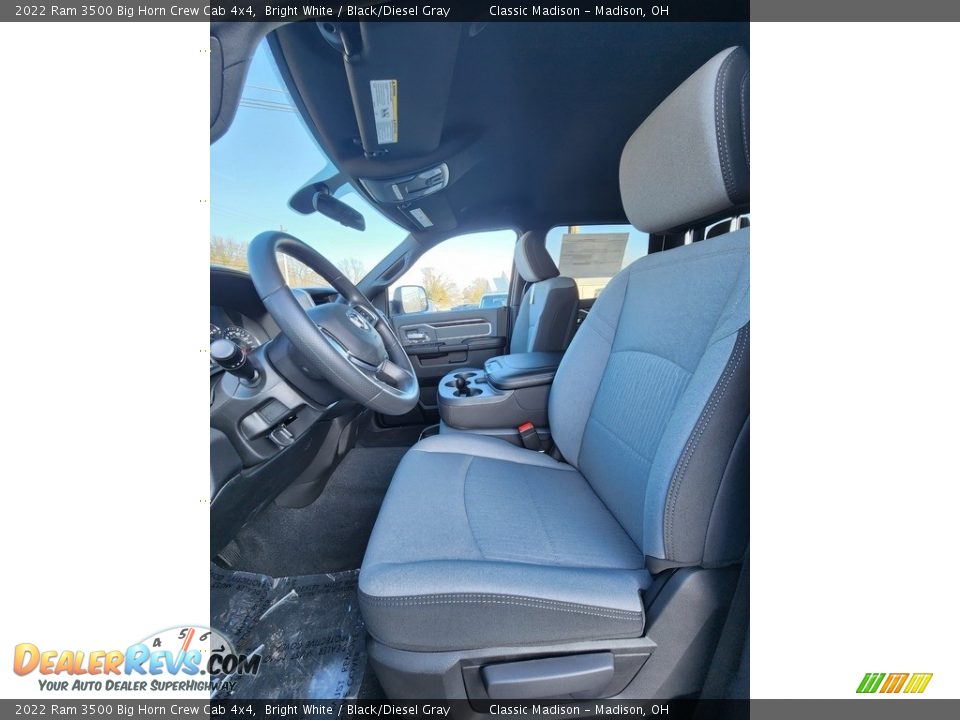 2022 Ram 3500 Big Horn Crew Cab 4x4 Bright White / Black/Diesel Gray Photo #2