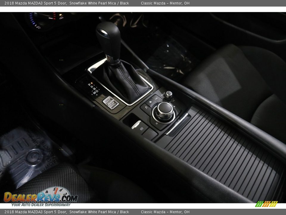 2018 Mazda MAZDA3 Sport 5 Door Snowflake White Pearl Mica / Black Photo #13