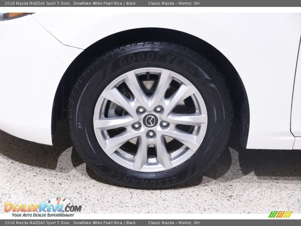 2018 Mazda MAZDA3 Sport 5 Door Snowflake White Pearl Mica / Black Photo #20